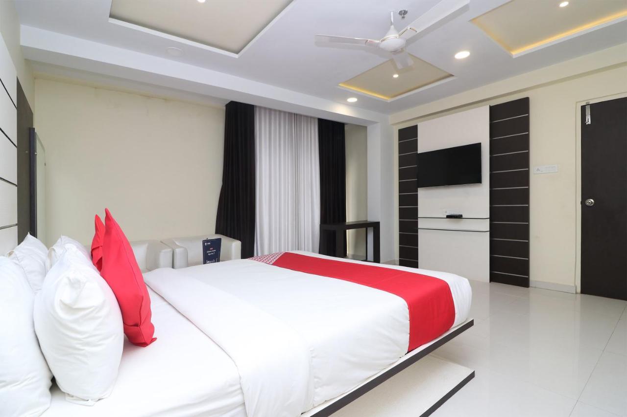 Hotel Ambalika Дігха Екстер'єр фото